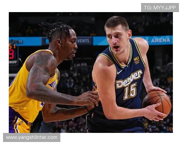 [NBA]霍姆格伦强杀内线 自投自抢灌篮得手.